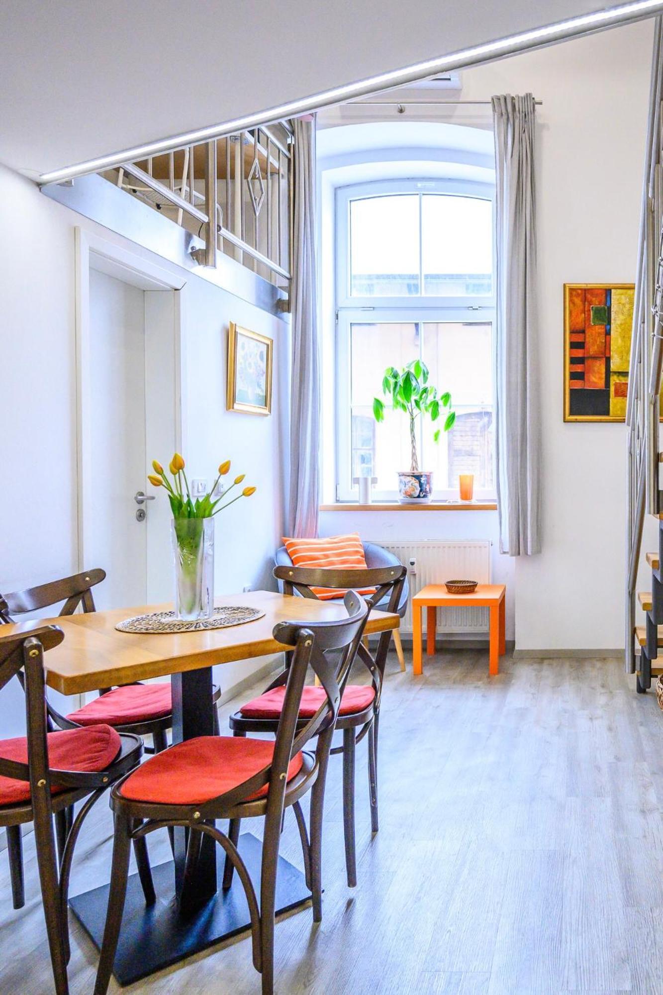 The Happy Loft Apartment Ljubljana Bagian luar foto